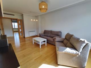 Appartement  Lardero - ro jucar. Piso de tres dormitorios amueblado en lardero,  urbanizacin pri