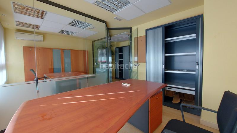 Foto 239a270a-e6ff-4c01-8a32-e2531ce0a47a. Location bureau avec chauffage dans Cascajos - Piqueras Logroño