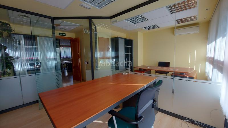 Foto 467fd0cd-0223-4b02-9237-e98bc31f6f6e. Location bureau avec chauffage dans Cascajos - Piqueras Logroño