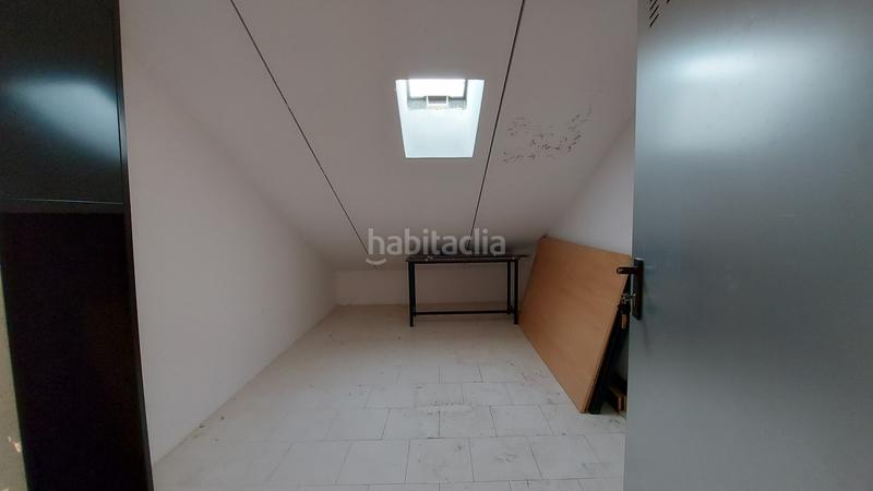 Foto 51b7d157-b813-4f76-9664-d316bcc7a356. Location bureau avec chauffage dans Cascajos - Piqueras Logroño