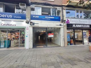 Miete Geschäftsraum  Logroño - avenida gran vía juan carlos i. Magnífico local en gran vía de logroño con buena fachada de 5 me