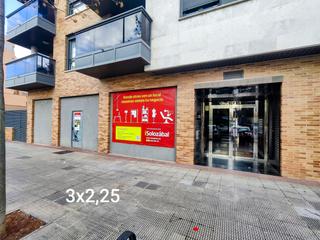 Lloguer Local Comercial  Logroño - calle nieva de cameros. Local comercial en alquiler en la cava  fardachón en logroño, di