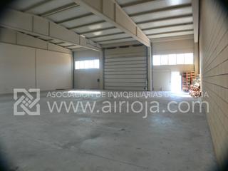Lloguer Nau industrial  Navarrete - calle jardines. Nave a estrenar en alquiler en navarrete, ideal para almacén.