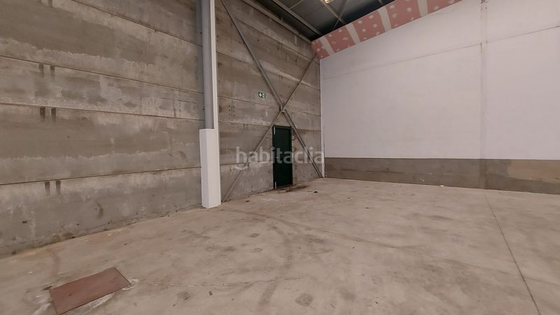 Foto cc1a699d-fc4c-4866-a659-78e01f0ee93c. Lloguer nau industrial a La Portalada - Varea Logroño