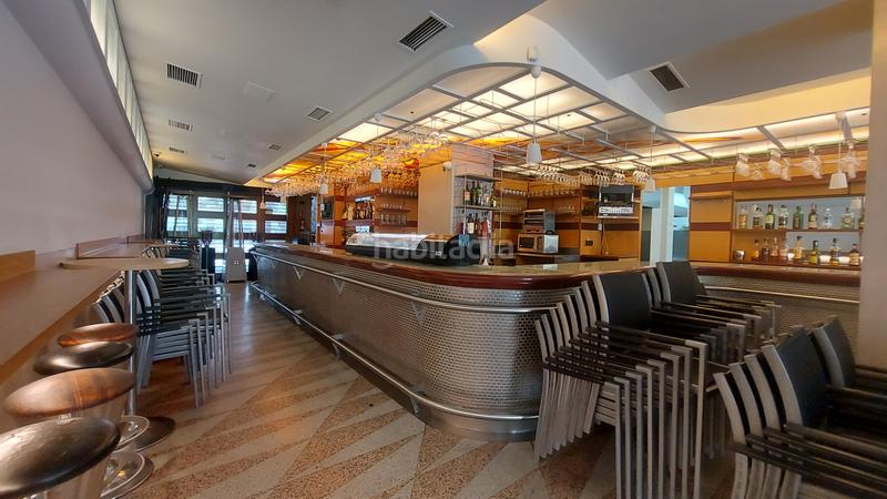 Foto f039f56f-f1e2-4e56-b653-ae6bc86f75df. Alquiler local comercial en el corazón de la ciudad calle gran vía , se encuentra este magnífico local en alquiler con dos accesos plaza de en Logroño