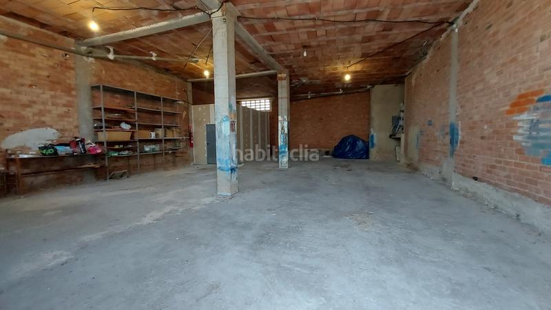 Foto 6a030599-08db-4853-bbbb-949ca0d2c501. Alquiler local comercial local en alquiler con vado en extrarradio en Logroño
