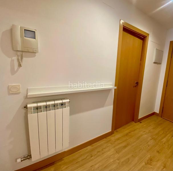 Foto bd72b82e-d61b-46ae-bb41-a92d85c1eeaa. Location appartement avec chauffage parking piscine dans Lardero