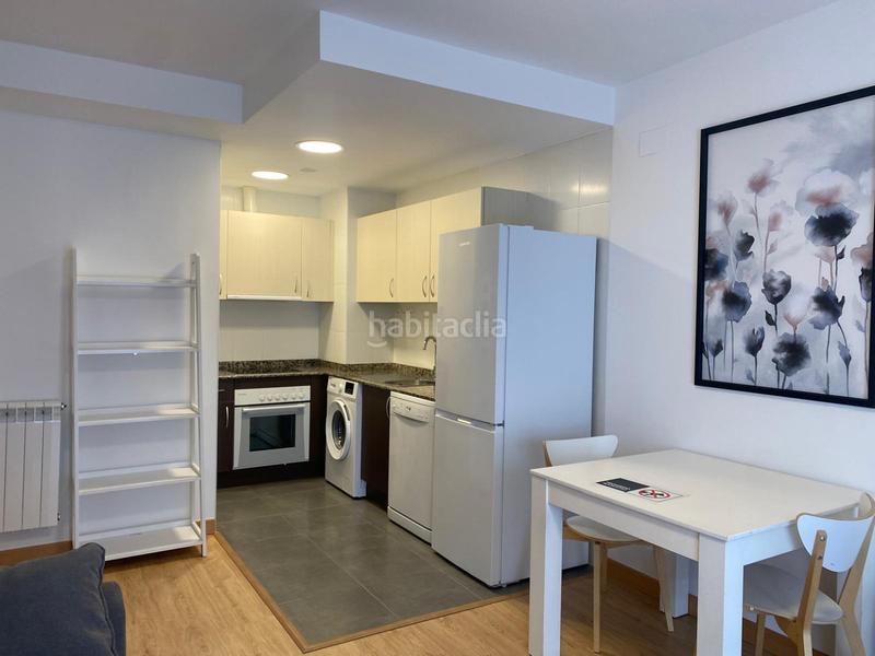 Foto e2b7ea84-b0dc-4ac0-929b-5ea88b1fb0a0. Location appartement avec chauffage parking piscine dans Lardero