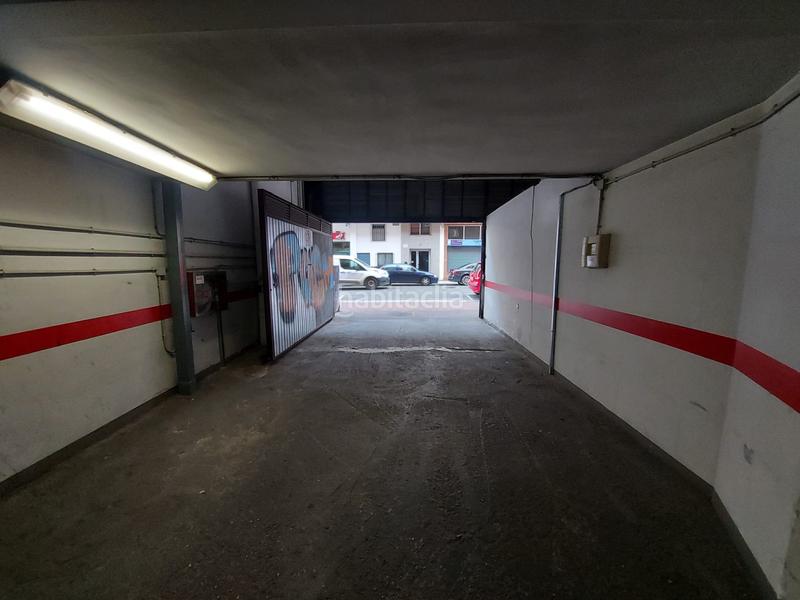 Foto 2985d3b9-2e54-437c-b5cd-5d074fc21293. Parking coche increíble oportunidad garaje con trastero en venta . en Logroño