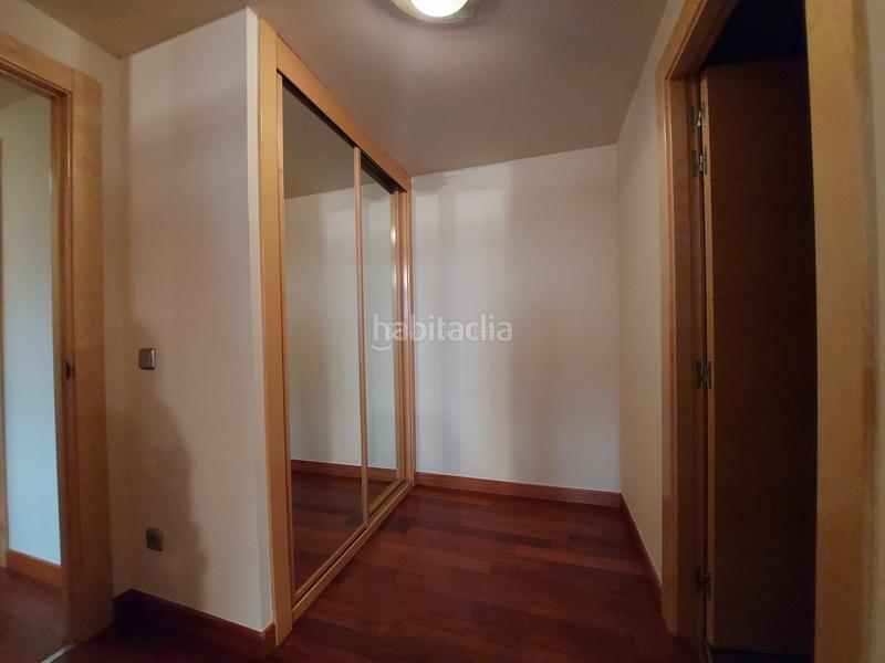 Foto 7fb2dac7-6638-448e-83aa-8663bb83ccd0. Rent flat with heating parking pool in Los Lirios Logroño