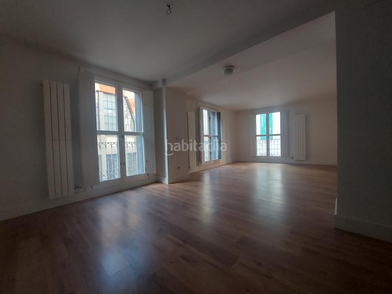 Foto 9366c6e1-5206-4962-b127-bb2a4d6c3f1a. Location bureau avec chauffage parking dans Casco Antiguo Logroño