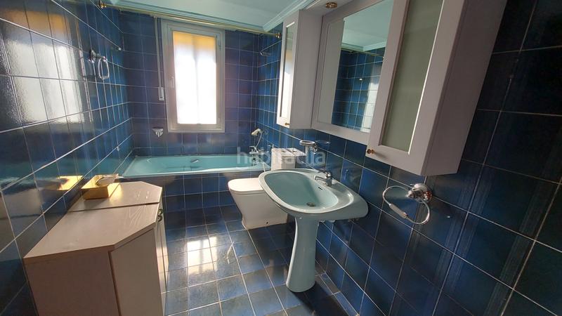 Foto 6ac3ee3d-161f-437b-85d0-77b59679177a. Appartamento con riscaldamento parcheggio piscina in Logroño