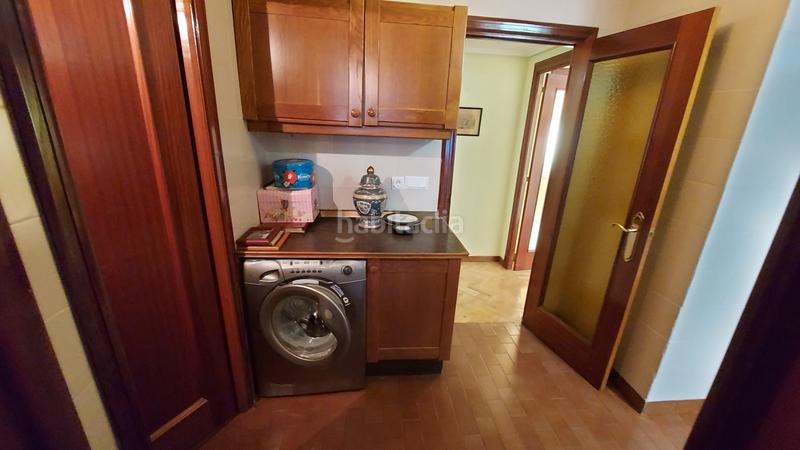 Foto b57f17fe-86f3-4385-b818-cabdda847fba. Appartamento con riscaldamento parcheggio piscina in Logroño