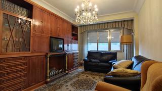 Pis  Logroo - avenida de portugal. Piso a reformar de cuatro dormitorios en avenida de portugal  de