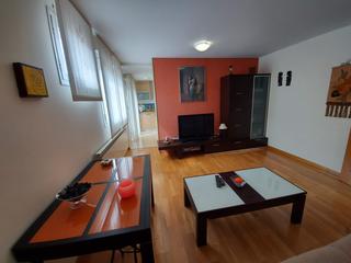 Pis  Villamediana de iregua - portillo. Acogedor apartamento con garaje  y trastero en villamediana de i