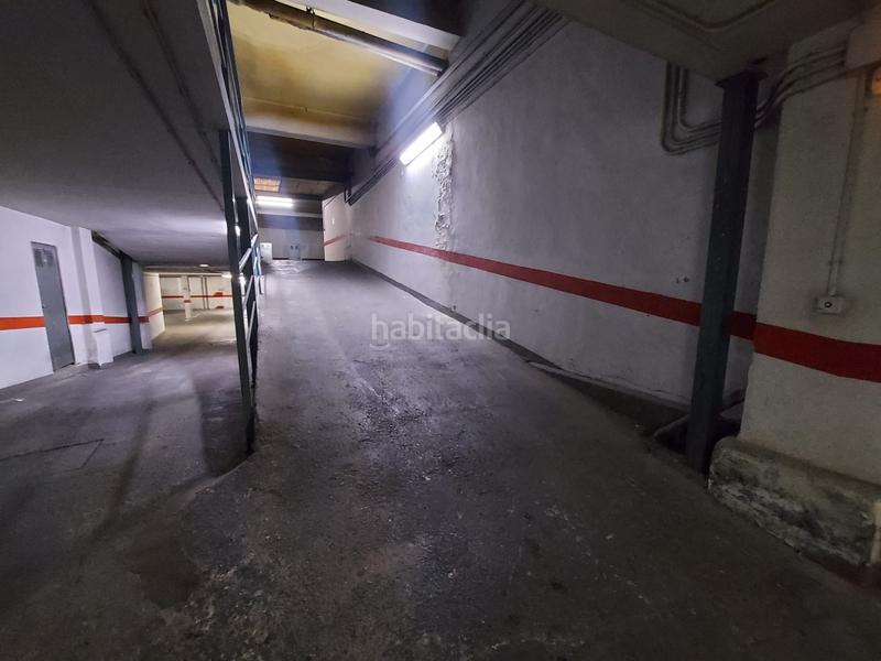 Foto a8ee1d02-99f9-4e2d-9796-754812f93709. Aparcament cotxe a San Millán - Ayuntamiento Logroño