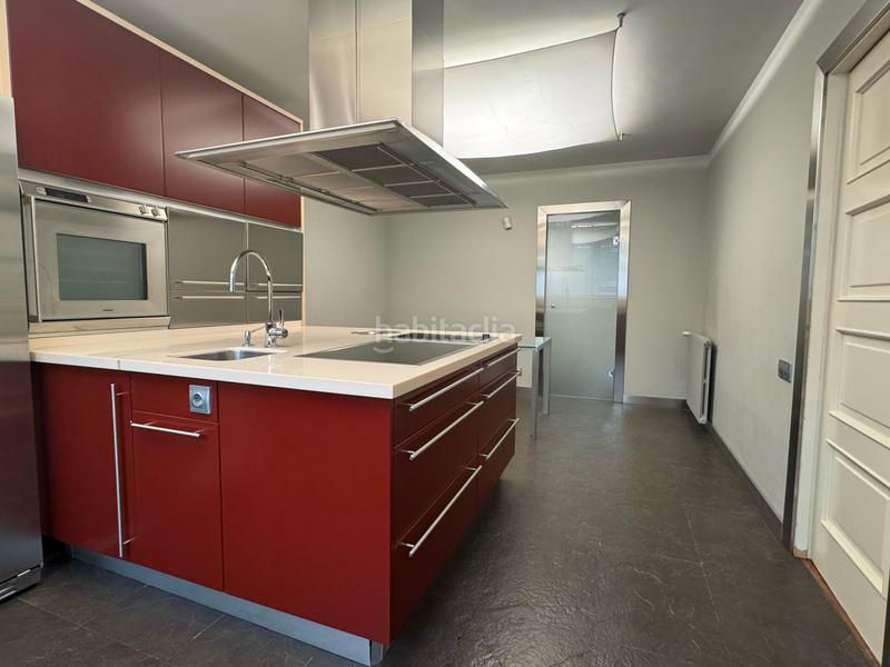 Foto 18b326d3-8518-4ed8-9992-1dd99027763c. Maison avec chauffage parking piscine dans Avenida Madrid Logroño