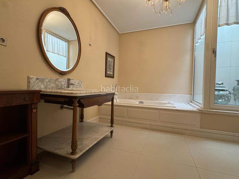 Foto c76f6ad1-92d5-4d89-bfe0-be43f1d23490. Maison avec chauffage parking piscine dans Avenida Madrid Logroño