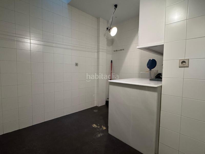 Foto e0a3493e-f180-49e8-84fb-1ae84411ab10. Maison avec chauffage parking piscine dans Avenida Madrid Logroño