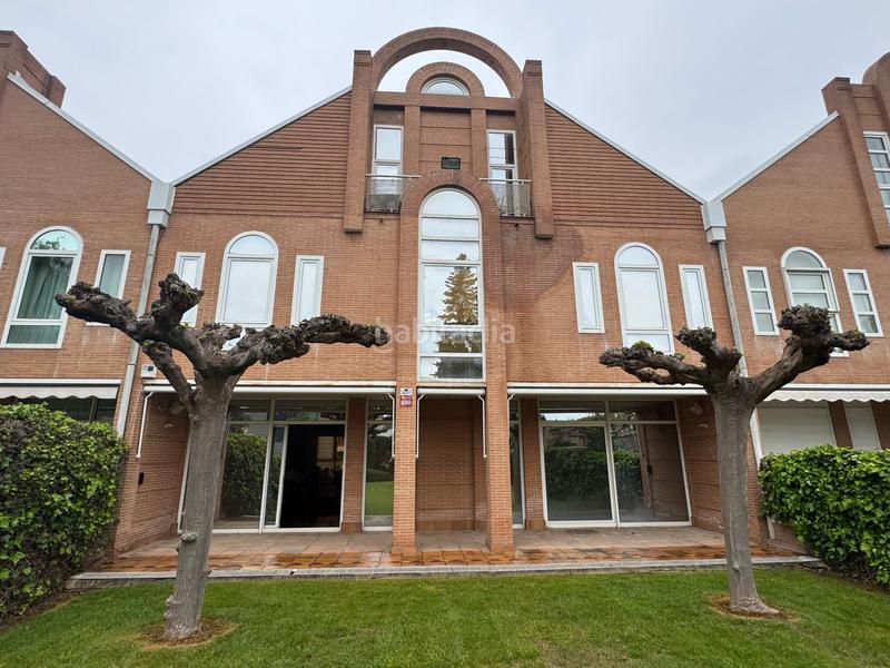 Foto f9231a02-93df-435a-9fb5-4a34411189dd. Maison avec chauffage parking piscine dans Avenida Madrid Logroño