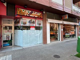 Lloguer Local Comercial  Logroño - pedregales. Local acondicionado en alquiler en calle pedregales en cascajos