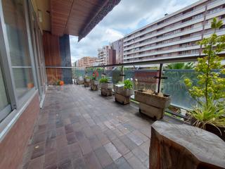 Pis  Logroño - avenida gran vía juan carlos i. Vivienda de 400 m en gran vía de logroño con dos grandes terraza
