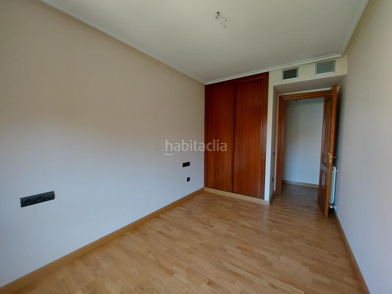 Foto 2c681495-ab8f-4900-8a01-30465cf47c40. Appartamento con riscaldamento parcheggio piscina in Logroño