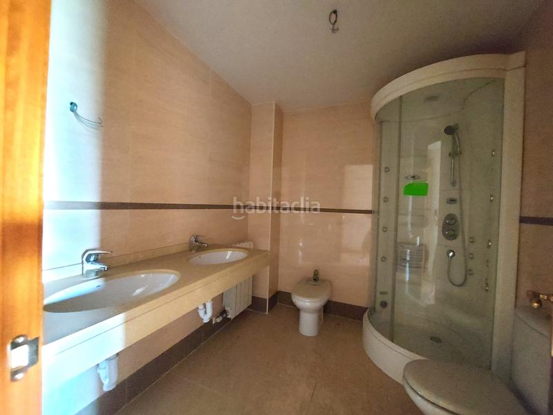 Foto e5a51e30-d8e5-4b08-82a2-7be357aba0f6. Appartamento con riscaldamento parcheggio piscina in Logroño