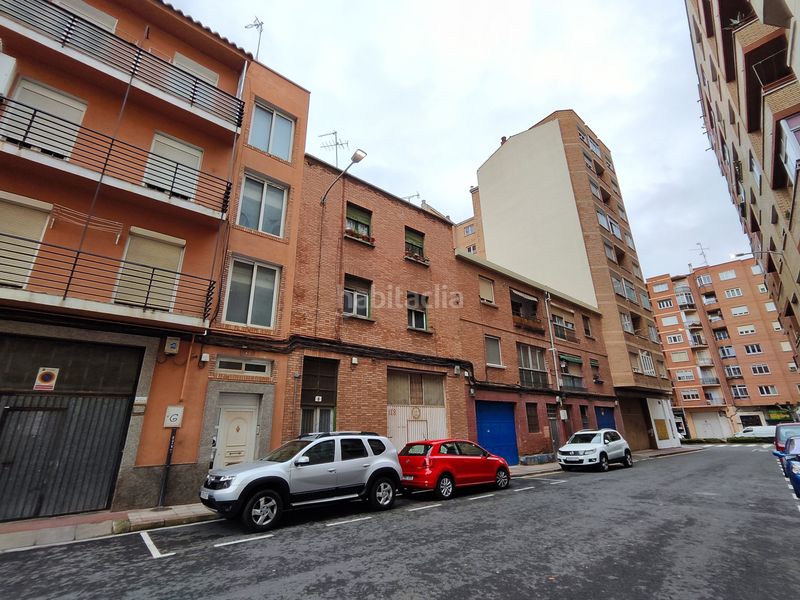 Foto 5fecb8bc-af10-4a6e-855a-f7d918c6c91d. Edificio in Oeste Logroño