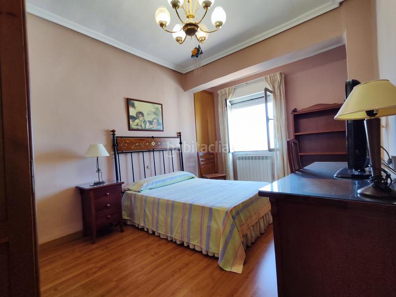 Foto cbdff969-63b5-4d81-aaad-68c2c82d30f1. Pis amb calefacció a Gran Via Logroño