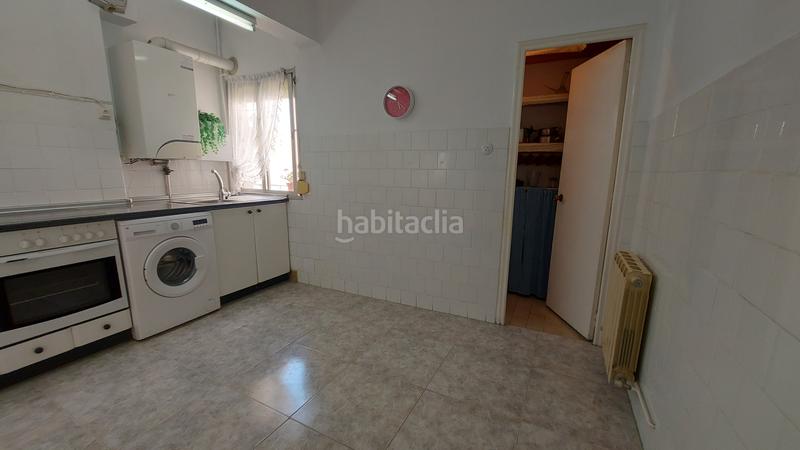 Foto 657b2374-c044-448a-90d9-e3ca69416f5c. Appartement avec chauffage parking dans Residencia Logroño