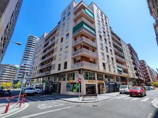 Bureau  Logroño - gran vía juan carlos i. Oficina con gran esquina en gran vía de logroño