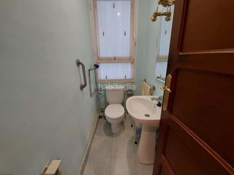 Foto 3d97b21d-9c80-4fc8-8b2e-b21f856da441. Piso amplio piso en el centro . en Jesuitas Logroño