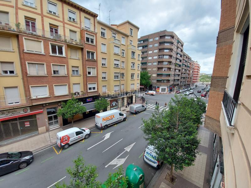 Foto 944dc71a-d1b3-42db-ad8d-a8cfd64d4e08. Piso amplio piso en el centro . en Jesuitas Logroño