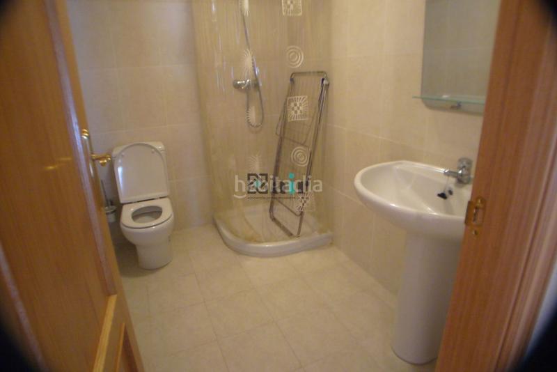 Foto 0d1149c8-fc0a-4892-8394-89a35b6c251a. Alquiler piso apartamento luminoso , con piscina en paseo del prior con terraza, piscina y zona comunitaria .. en Logroño