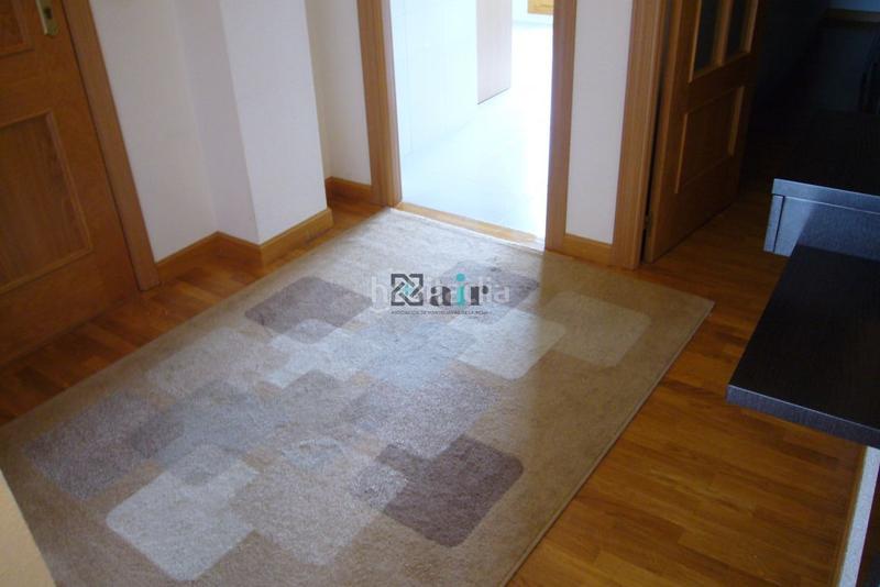 Foto 122a6d80-adb1-42fb-bfe1-3aa4c680f9c1. Alquiler piso apartamento luminoso , con piscina en paseo del prior con terraza, piscina y zona comunitaria .. en Logroño