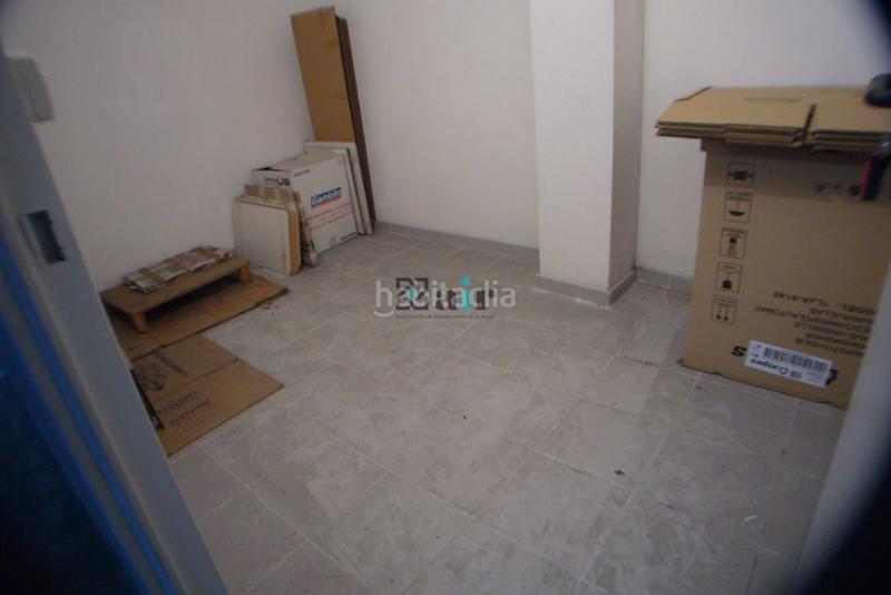 Foto ae5d8442-27cb-41e5-8e12-3c9bb3bca5e5. Alquiler piso apartamento luminoso , con piscina en paseo del prior con terraza, piscina y zona comunitaria .. en Logroño