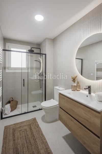 Foto 1e9d090f-a44f-4b4e-a194-75e33a04294e. Piso apartamento totalmente reformado muy céntrico junto a vara de rey . en Logroño