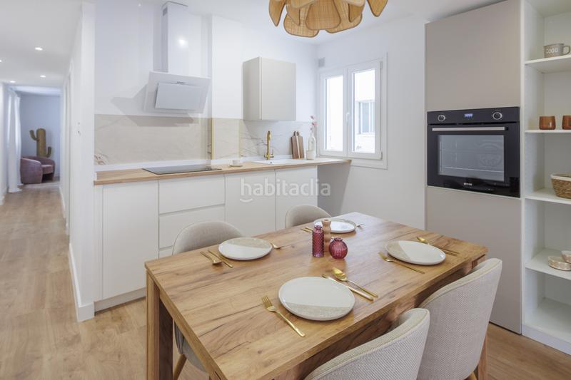 Foto 7d0cc5b5-b32f-471c-abbf-fc4e574fdb0a. Piso apartamento totalmente reformado muy céntrico junto a vara de rey . en Logroño