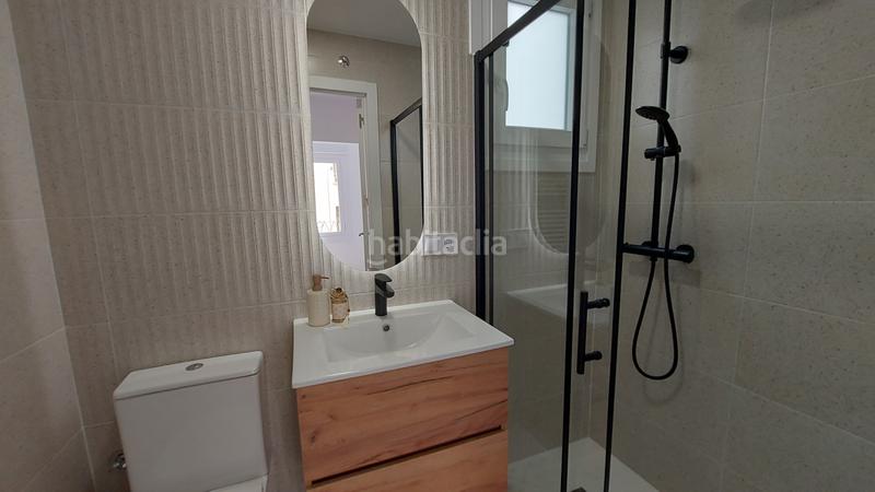 Foto d7ba5a94-c215-4b9d-b80e-90889546308e. Piso apartamento totalmente reformado muy céntrico junto a vara de rey . en Logroño