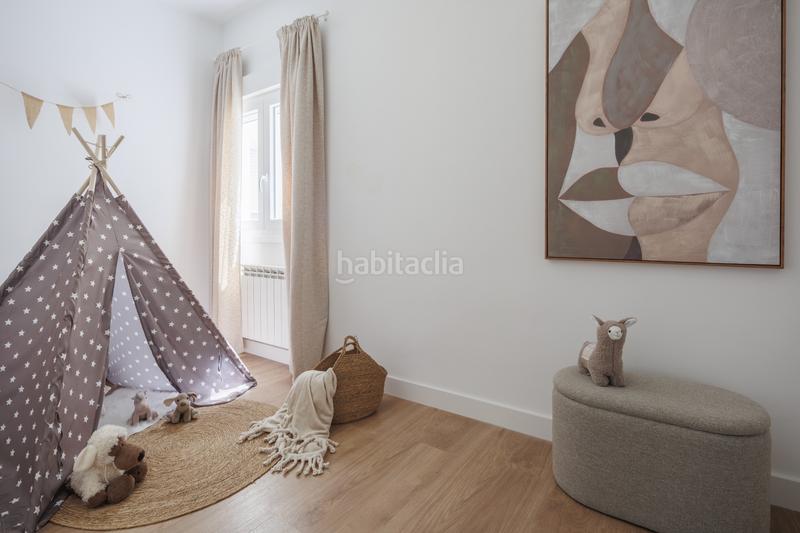 Foto da929c1f-4251-428a-9c94-b807c490a99e. Piso apartamento totalmente reformado muy céntrico junto a vara de rey . en Logroño