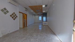 Location Local commercial  Logroño - calle josé zorrilla. Local en alquiler y venta en zona oeste de logroño con garaje ce