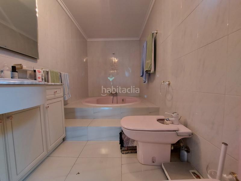 Foto a836198d-d51b-4e62-aefe-ba3dd521cda6. Casa con riscaldamento parcheggio in Avenida Madrid Logroño