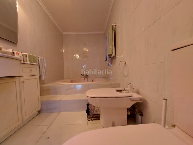 Foto 7207a198-7933-4c72-aa3f-d111d9edaab4. Casa amb calefacció aparcament a Avenida Madrid Logroño
