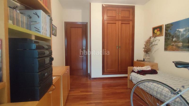 Foto fc2ffe24-6e4e-46fc-9680-5d8e0cd4fb2b. Appartement avec chauffage parking dans Residencia Logroño