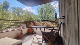 Pis  Logroño - padre claret. Buen piso con terraza y garaje y trastero en calle padre claret