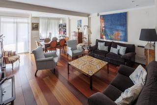 Flat  Logroño - calle general vara de rey. Piso totalmente reformado con terraza en pleno centro de logroño