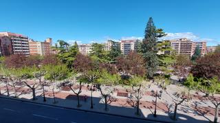 Appartement  Logroño - miguel villanueva. Vivienda con espectaculares vistas al espolón y plaza de la paz