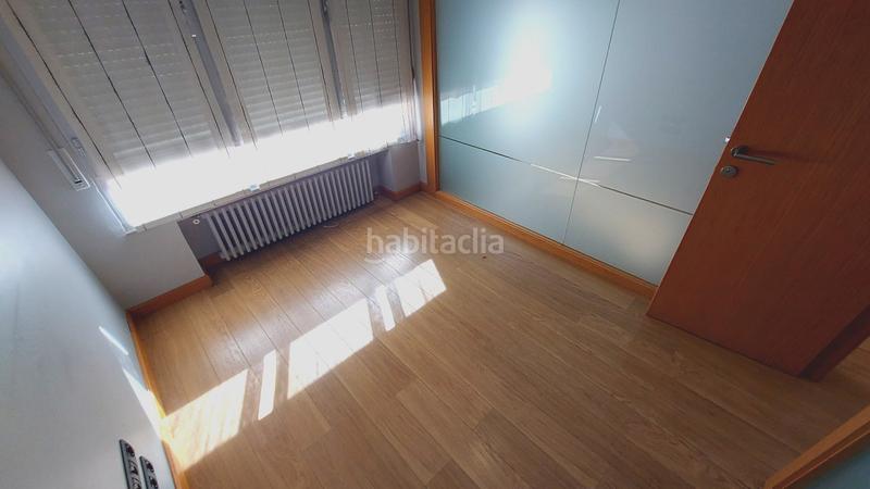 Foto aa28f5a4-e1d9-40ec-b8b2-91e1dee0ef35. Affitto ufficio con riscaldamento in Gran Via Logroño