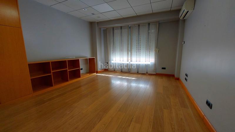 Foto b9076baf-5932-4bdf-8145-e44523adef05. Alquiler oficina s en gran vía , totalmente reformadas. en Logroño